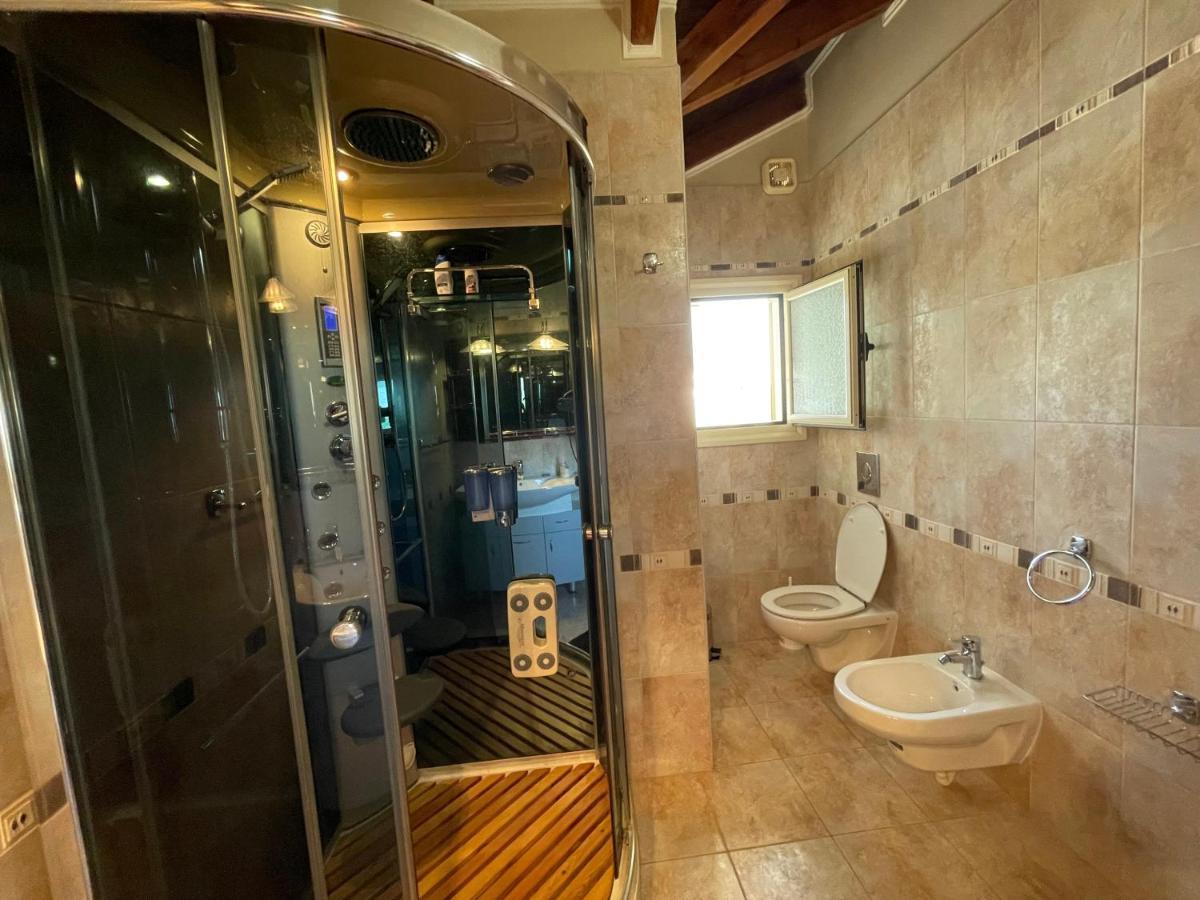 Vila Zahaj Vlore Exterior photo